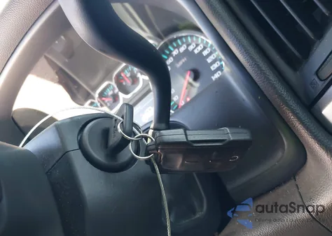 2017 Chevrolet Silverado 1500 1Lt из США, поврежденный, VIN 1GCVKREC4HZ348639